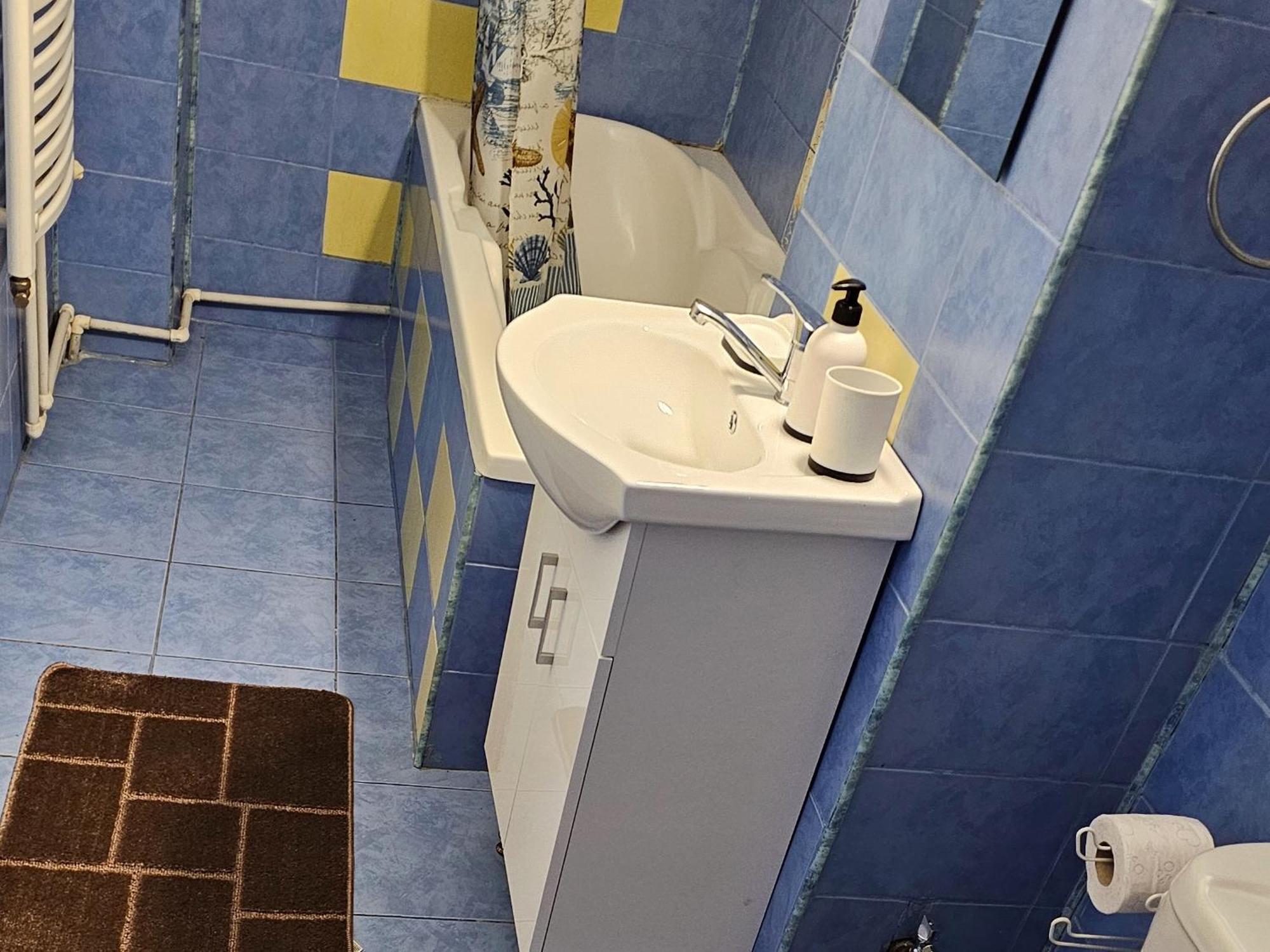 Garii Apartment *
